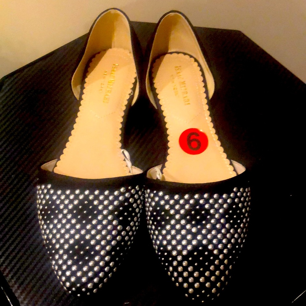 NEW! Isaac Mizrahi black and silver dress flats.